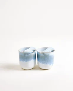 Copa Alto Set of 2 small to-go cups light blue and white