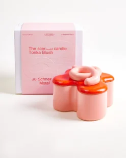 MaM x Ju Schnee Viparita scented candle "Tonka Blush" pink red