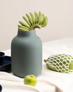 Nuno vase L - eco green