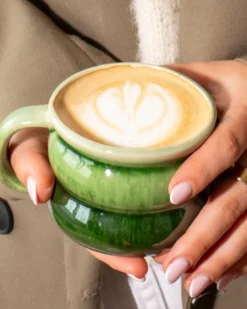 Ombra - Small mug Bubble green dark green