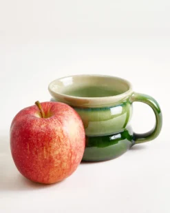 Ombra - Small mug Bubble green dark green