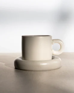 Seia mug & saucer sand