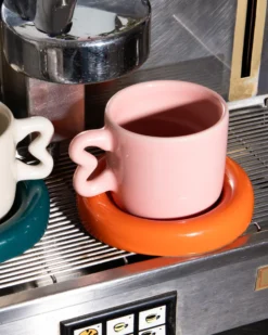 Seia mug with heart & saucer pink orange