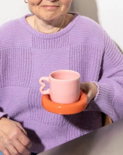 Seia mug with heart & saucer pink orange