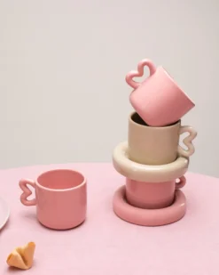 Seia mug with heart & saucer sand