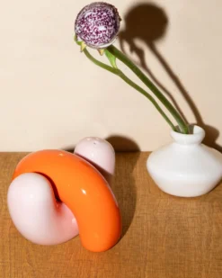 Seia - Salt & pepper shakers orange pink