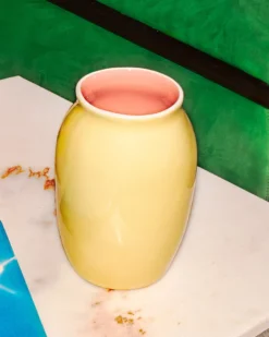 Sombra - Vase M yellow pink