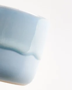 Velar Scented candle Summer Linen Light Blue