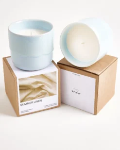 Velar Scented candle Summer Linen Light Blue